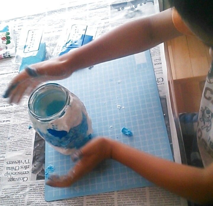 夏休みの工作 セリアのカラー粘土で子供が夢中で作るペンスタンド 暮らしニスタ