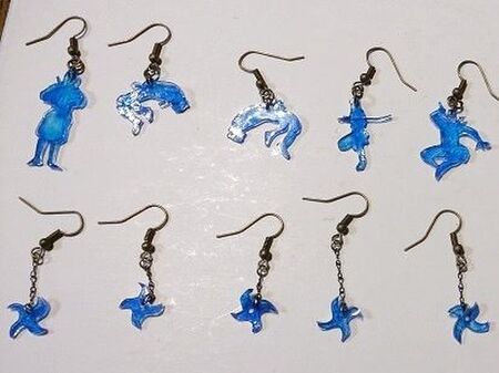 かわいいプラバン雑貨の作り方 アレンジ40選 アクセサリーからお部屋飾りまで紹介 暮らしニスタ