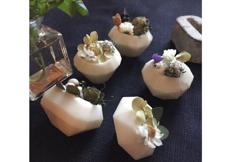 キャンドルの作り方 飾り方のコツって おしゃれな実例まとめ 暮らしニスタ キャンドルの作り方 飾り方のコツって おしゃれな実例まとめ 暮らしニスタ