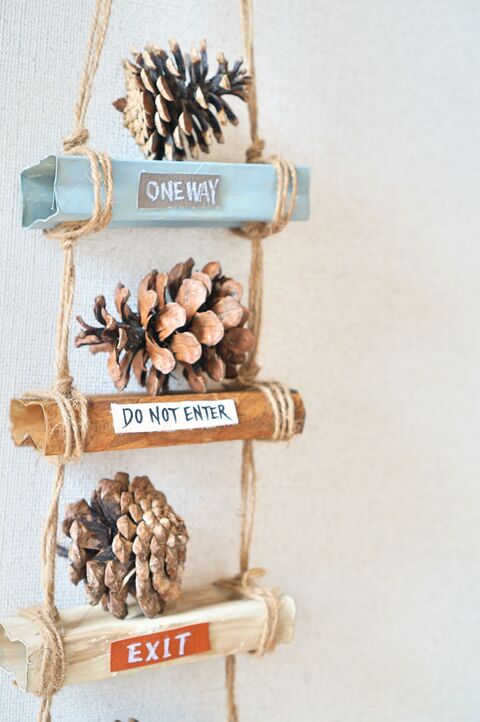 材料費0円 トイレットペーパーの芯と麻紐で簡単 壁掛けラダー 暮らしニスタ 材料費0円 トイレットペーパーの芯と麻紐で簡単 壁掛けラダー 暮らしニスタ