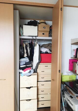 洋服収納 たたむのをやめて かける収納にチェンジ 暮らしニスタ 洋服収納 たたむのをやめて かける収納にチェンジ 暮らしニスタ