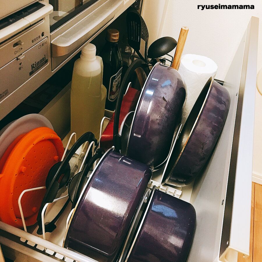 スッキリコンパクトに フライパン収納アイデアのまとめ17選 暮らしニスタ