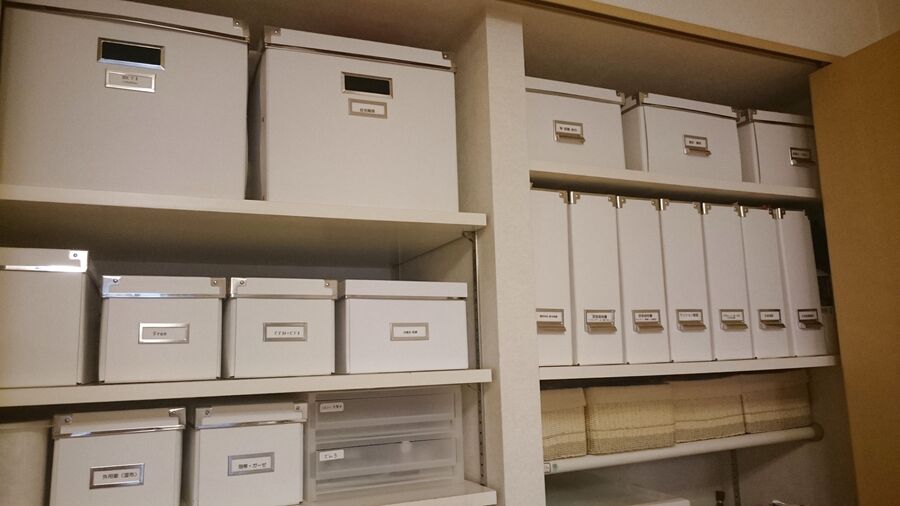 実は2種類 似ているikeaの紙製boxで統一感アップ 暮らしニスタ