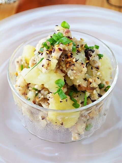 ポテト1個 ひき肉少々 メイン級にお腹満足 副菜 お手軽 味つけ簡単 暮らしニスタ