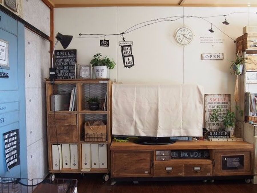 おしゃれな壁紙で ステキなインテリア 自分好みにdiyしてみよう 暮らしニスタ おしゃれな壁紙で ステキなインテリア 自分好みにdiyしてみよう 暮らしニスタ