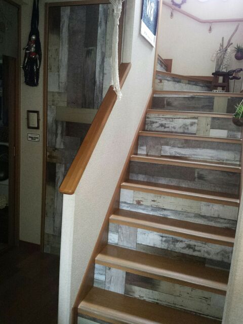 階段をリメイクシートで変身 暮らしニスタ 階段をリメイクシートで変身 暮らしニスタ
