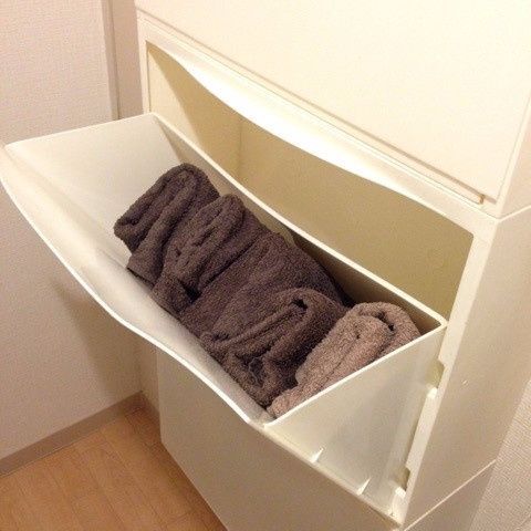 Ikeaのシューズキャビネットを使って 洗面所をスッキリタオル収納 暮らしニスタ Ikeaのシューズキャビネットを使って 洗面所をスッキリタオル収納 暮らしニスタ
