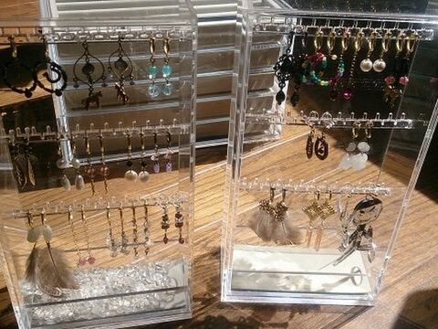 無印良品のアクリルケースで 素敵にアクセサリーを 大量収納 暮らしニスタ 無印良品のアクリルケースで 素敵にアクセサリーを 大量収納 暮らしニスタ