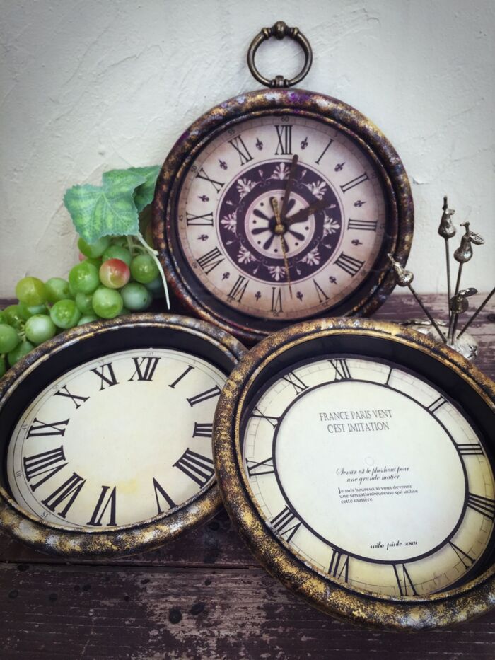 セリアの時計を簡単リメイク!アンティーク時計&トレイ!|ショップの セリアの時計を簡単リメイク!アンティーク時計&トレイ!|ショップの