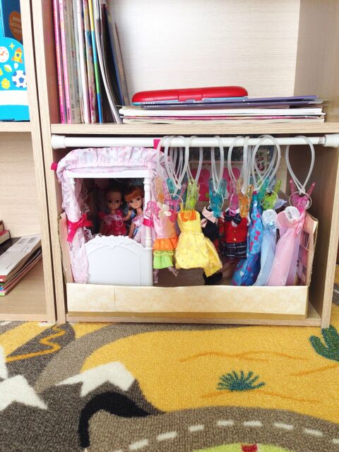 選び易い 片付け易い つっぱり棒でリカちゃん人形のお洋服収納 暮らしニスタ 選び易い 片付け易い つっぱり棒でリカちゃん人形のお洋服収納 暮らしニスタ