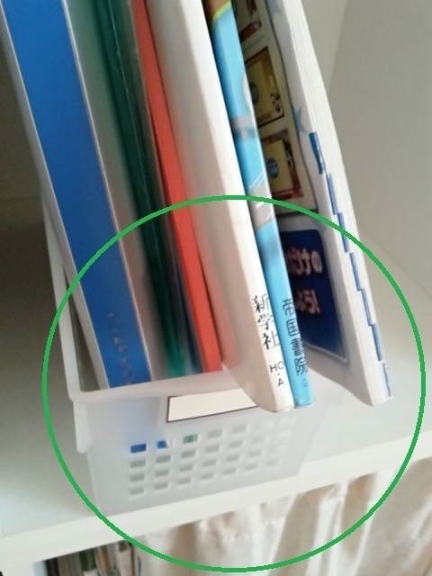 無印 アクリル仕切スタンド は小学生の教科書収納にピッタリ 暮らしニスタ