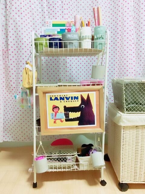 サリュ の格安ワゴンで 子供部屋に細々何でも収納できちゃうコーナー作り 暮らしニスタ