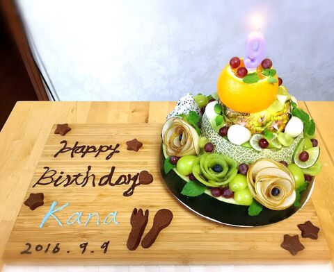 フルーツだけで作る 誕生日にぴったりなフルーツケーキ 暮らしニスタ