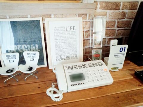 100å竹ãã¬ã¼ã§ç°¡å ããåºãã®é»è©±æ©ã'é ãé»è©±ã«ãã¼diy æ®ãããã¹ã¿