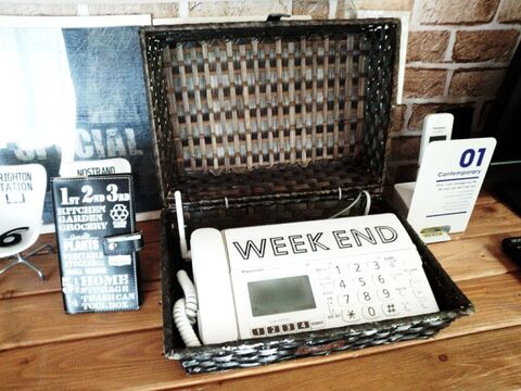 100å竹ãã¬ã¼ã§ç°¡å ããåºãã®é»è©±æ©ã'é ãé»è©±ã«ãã¼diy æ®ãããã¹ã¿