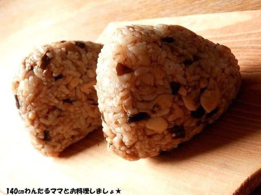 バリエいろいろ 家族が喜ぶおにぎりの具レシピ50選 暮らしニスタ