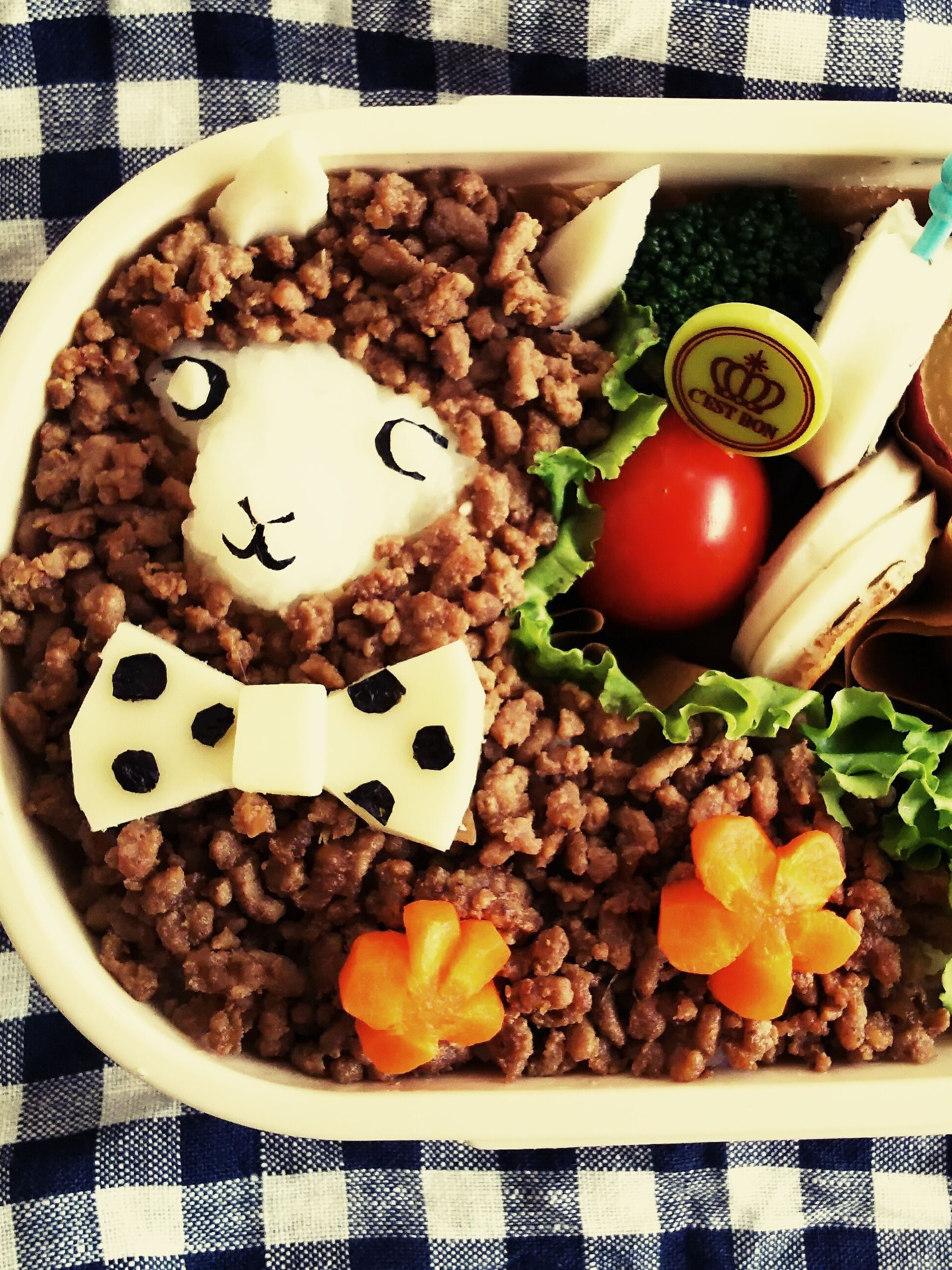 そぼろでアルパカ弁当 かわいい系キャラ弁 暮らしニスタ