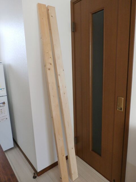 100均とディアウォールでdiy パタパタ窓付き男前なパーテーション 暮らしニスタ