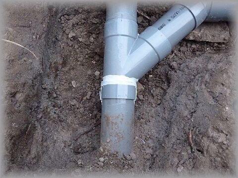 外構diy お庭の足洗い場 Step3 排水管の引き廻し方 暮らしニスタ 外構diy お庭の足洗い場 Step3 排水管の引き廻し方 暮らしニスタ