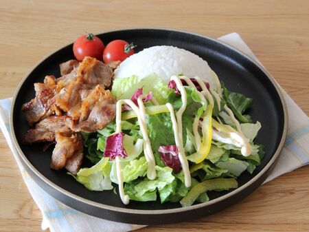 パパッと作れる お昼ご飯 ランチにぴったりのレシピ40選 暮らしニスタ パパッと作れる お昼ご飯 ランチにぴったりのレシピ40選 暮らしニスタ