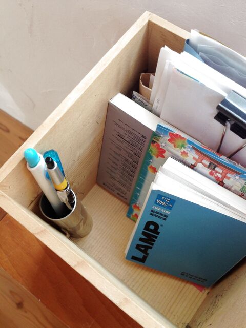 家事の時短にもなる 余り物のメモ帳を立てて収納 暮らしニスタ 家事の時短にもなる 余り物のメモ帳を立てて収納 暮らしニスタ