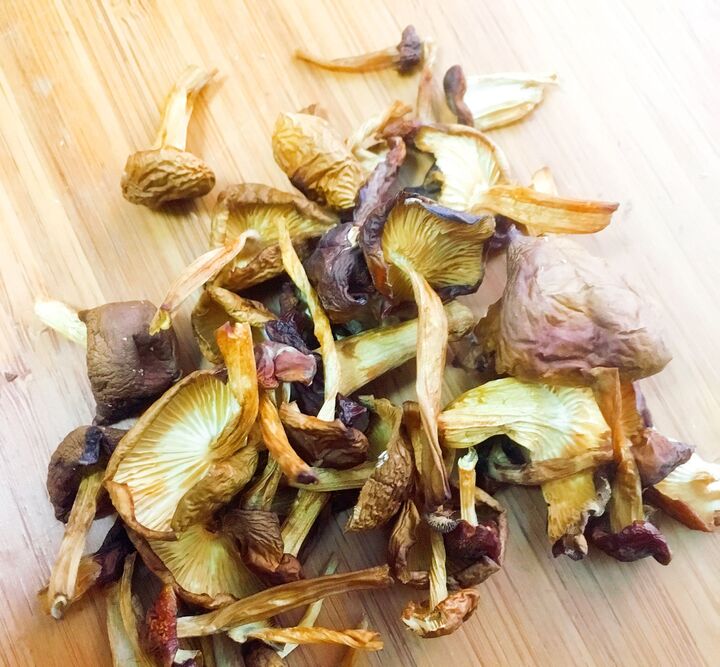 驚くほど栄養価UP!乾燥キノコの作り方&賢い活用法