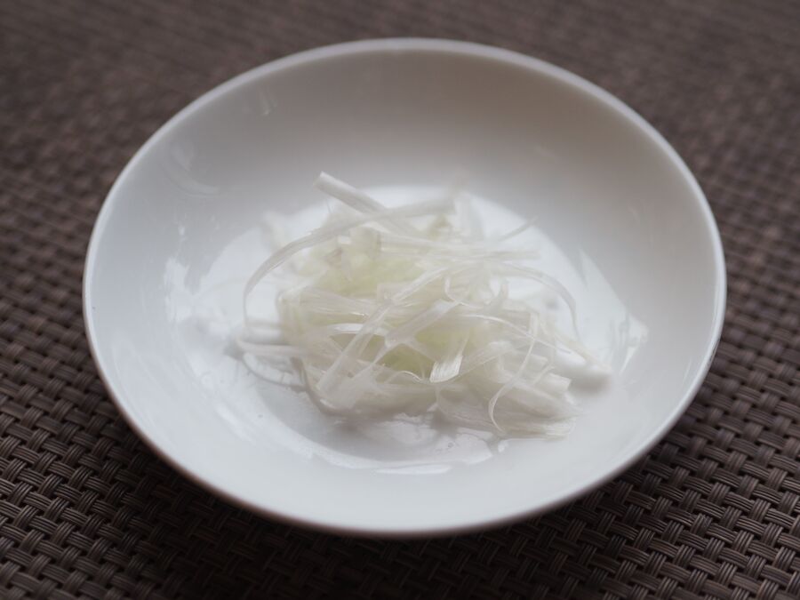 超裏技 あっという間に キレイな白髪ねぎ が出来ちゃった 試してみた 暮らしニスタ 超裏技 あっという間に キレイな白髪ねぎ が出来ちゃった 試してみた 暮らしニスタ
