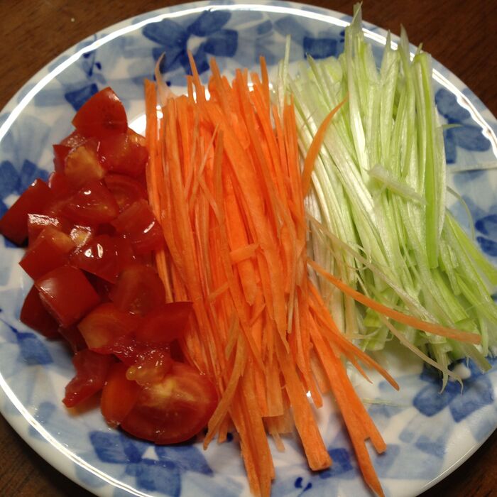 2.野菜を切る