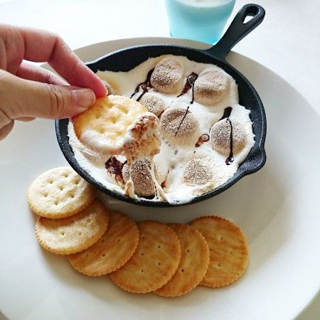 おつまみからスイーツまで楽しみ方いろいろ クラッカーのおしゃれレシピ 暮らしニスタ