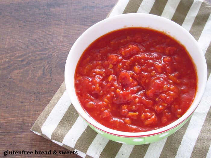 ピザやパスタに使える！塩麹で作る絶品トマトソース
