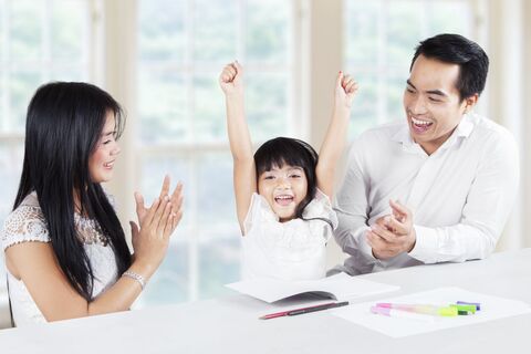 子供を 伸ばすほめ方 と ダメにするほめ方 とは 暮らしニスタ 子供を 伸ばすほめ方 と ダメにするほめ方 とは 暮らしニスタ