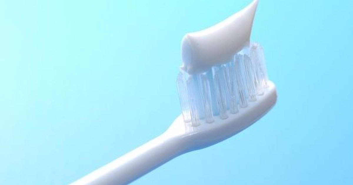 洗濯 掃除 意外と知られてない 歯磨き粉 を使った 裏技5選 暮らしニスタ