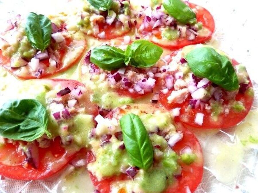 みんな大好き トマトサラダの人気レシピ 毎日の食卓に おもてなしに 暮らしニスタ みんな大好き トマトサラダの人気レシピ 毎日の食卓に おもてなしに 暮らしニスタ