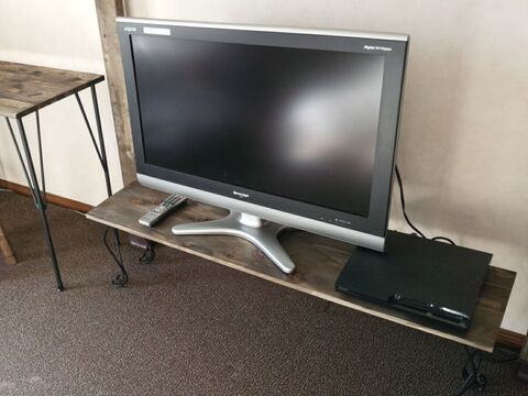 不要なテーブルを塗装して テレビ台に簡単リメイク 暮らしニスタ 不要なテーブルを塗装して テレビ台に簡単リメイク 暮らしニスタ