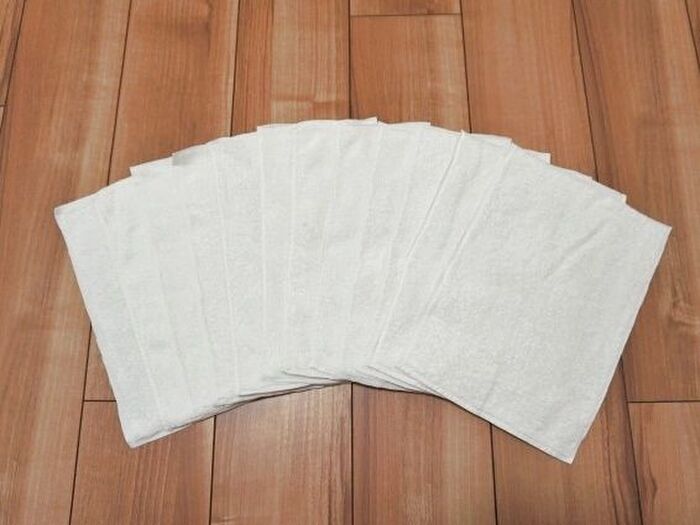 あっという間に1枚のバスタオルから12枚の雑巾が！