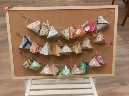 テトラ折り紙DIY☆簡単かわいいアドベントカレンダーの作り方