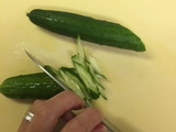 斬新！簡単！キュウリの千切り