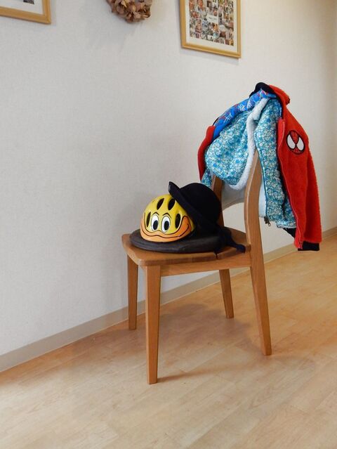 100均 ダイソーdiy 1分で誰でも簡単にできる 子供用ハンガーラック 暮らしニスタ