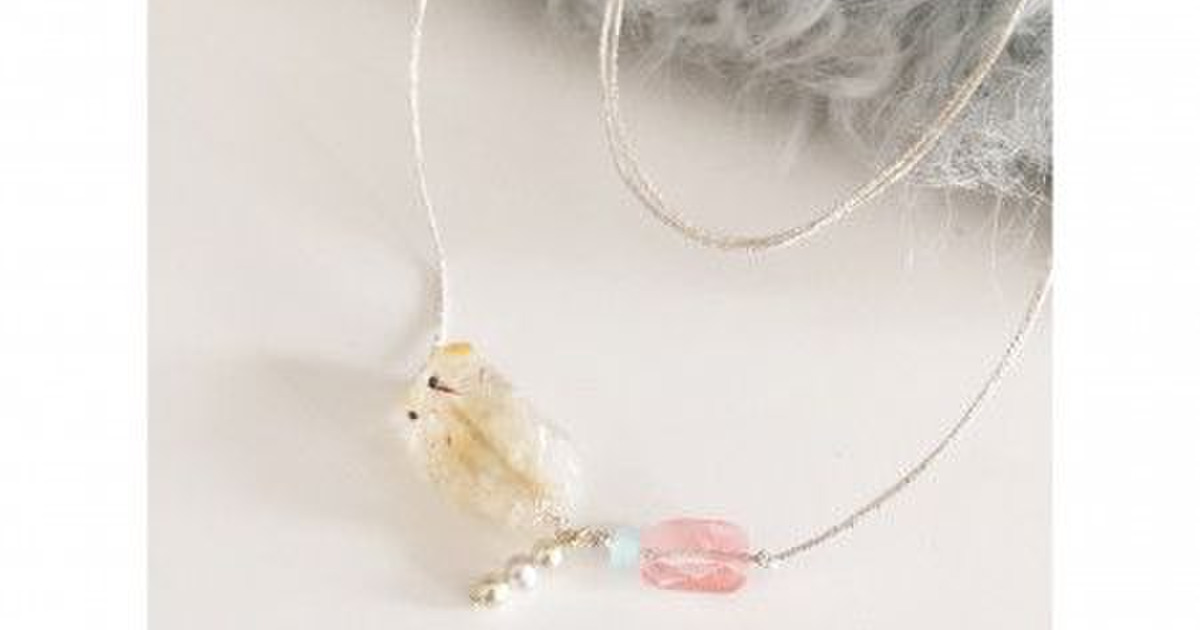 基本の作り方も解説 おしゃれなネックレスの作り方 暮らしニスタ