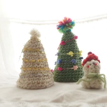 編み物を楽しもう♪小学生と作るクリスマスワークショップ
