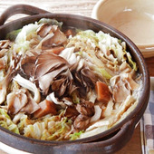 白菜が無限に食べれちゃう鍋ならこれ！　無限白菜カレー鍋