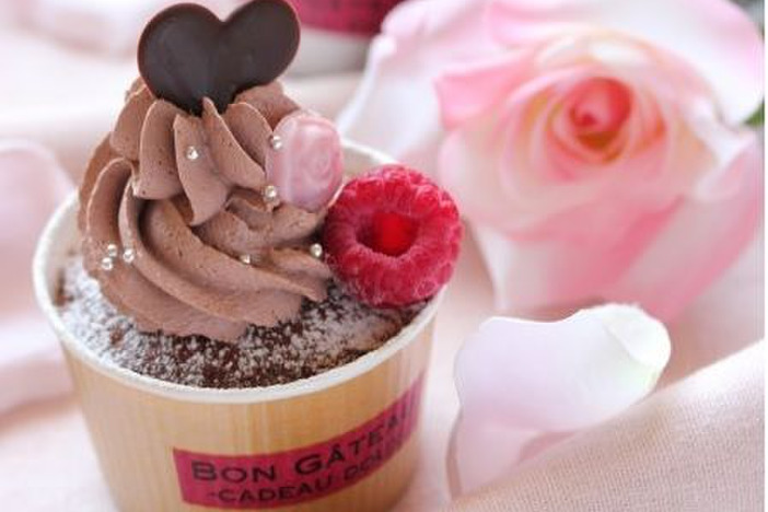 カワイイのに簡単♡バレンタインに贈りたいカップケーキレシピ10選