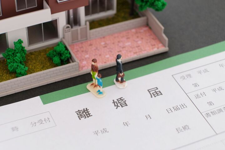 ありえない!「結婚後に発覚した○○で離婚しました!」