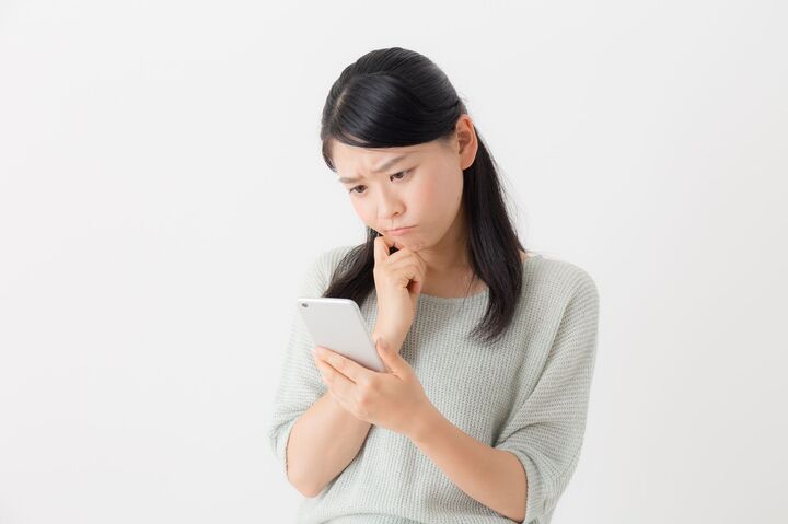 既読スルーやLINEはずしも…!ママ友とのLINEトラブルエピソード