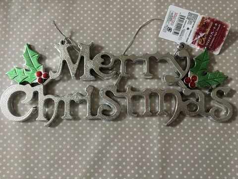 ダイソーのクリスマスプレートを簡単リメイクで サインライト風 暮らしニスタ ダイソーのクリスマスプレートを簡単リメイクで サインライト風 暮らしニスタ