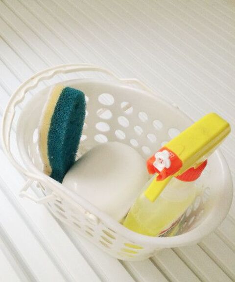 掃除用具をスッキリ片付けて生活感をoff 使いやすさ抜群のアイデア収納 暮らしニスタ 掃除用具をスッキリ片付けて生活感をoff 使いやすさ抜群のアイデア収納 暮らしニスタ