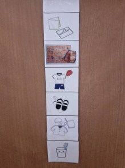 玄関の持ち物リストで一目瞭然 小学生のための忘れ物防止策 暮らしニスタ 玄関の持ち物リストで一目瞭然 小学生のための忘れ物防止策 暮らしニスタ