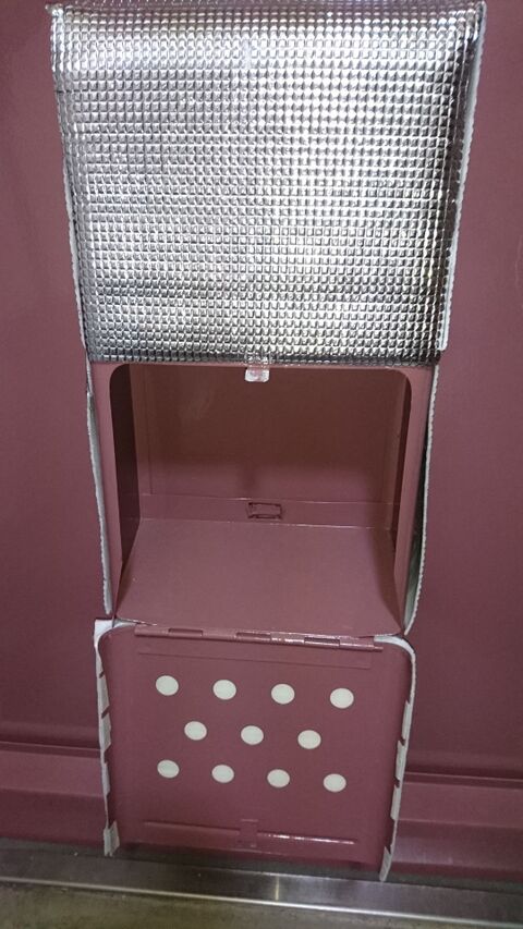 玄関ドアのポストを100均でお洒落にカバー 暮らしニスタ