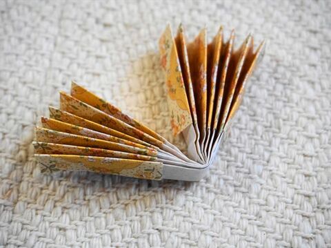 折り紙で簡単 扇ピックの作り方 暮らしニスタ
