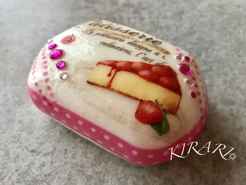 デコパージュの基本 100均グッズを使って石鹸デコパージュ 暮らしニスタ デコパージュの基本 100均グッズを使って石鹸デコパージュ 暮らしニスタ